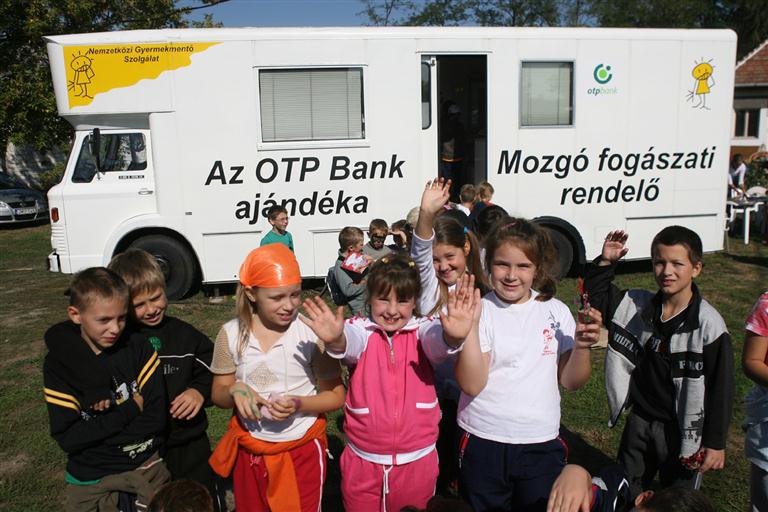 OTP Fogászati Roadshow