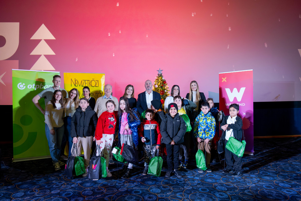 Mindenki karácsonya2025_11
