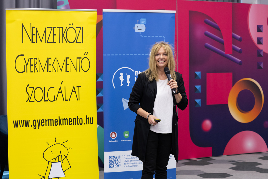 Tari Annamária_médiakonf